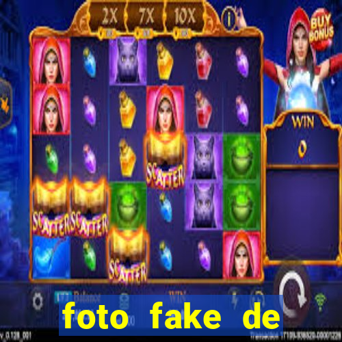 foto fake de mulher no espelho